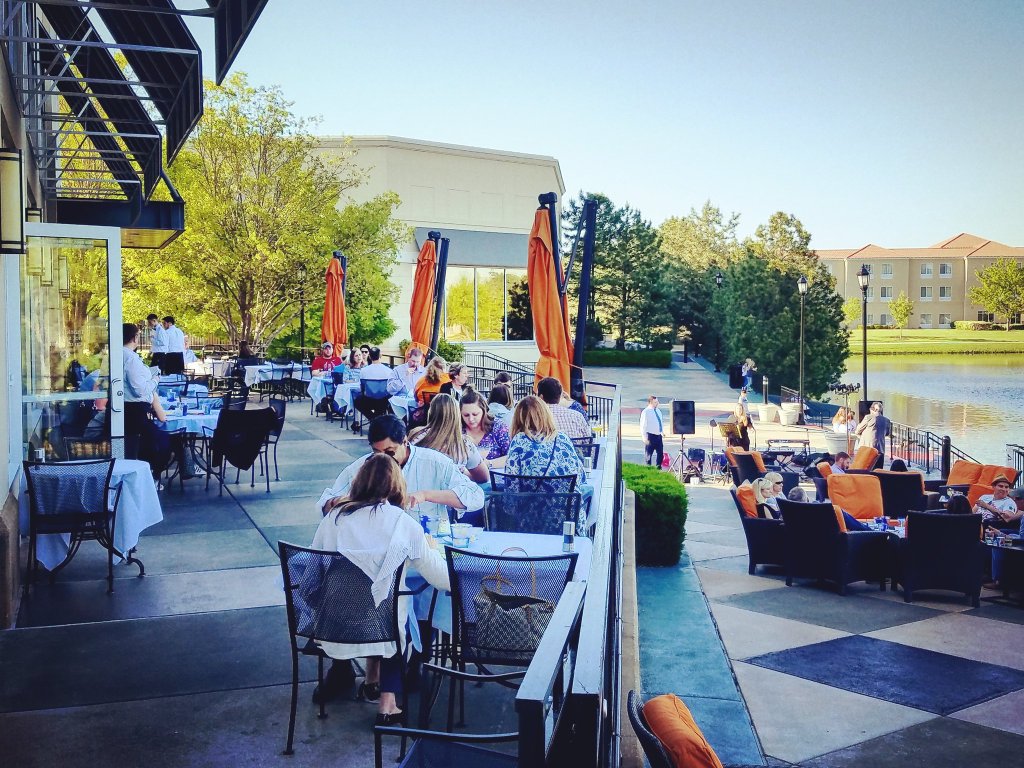 Newport Grill Outdoor Patio Wichita